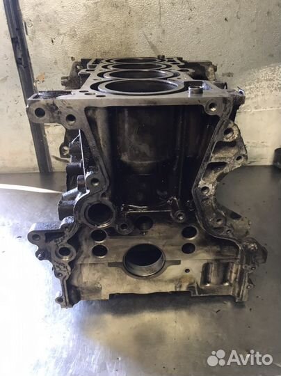 Блок цилиндров QR25 2.5 Nissan X-Trail Teana