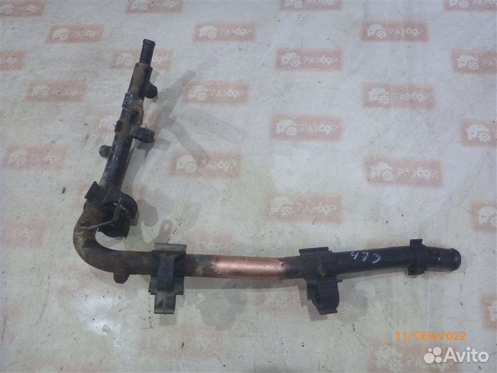 Патрубок системы охлаждения Volkswagen Caravelle