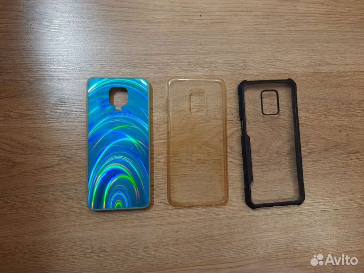 Чехлы для смартфонов