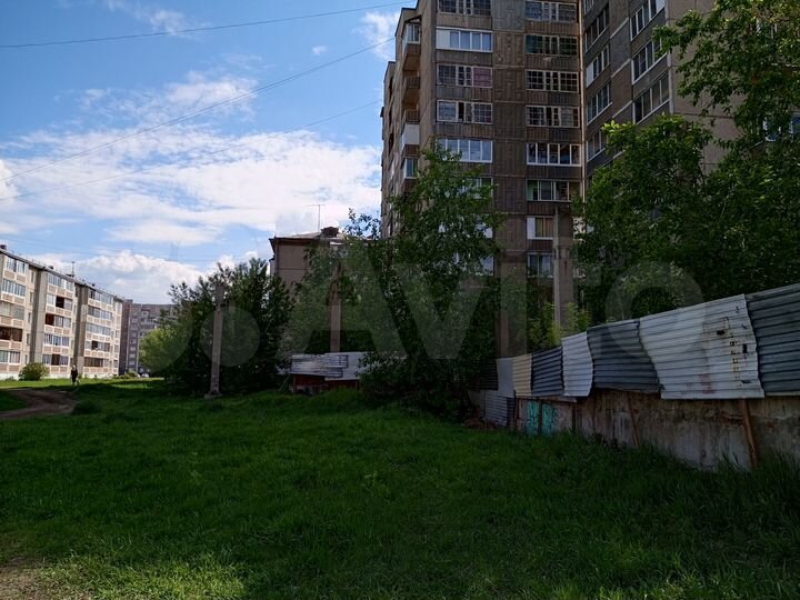 Здание, 800 м²