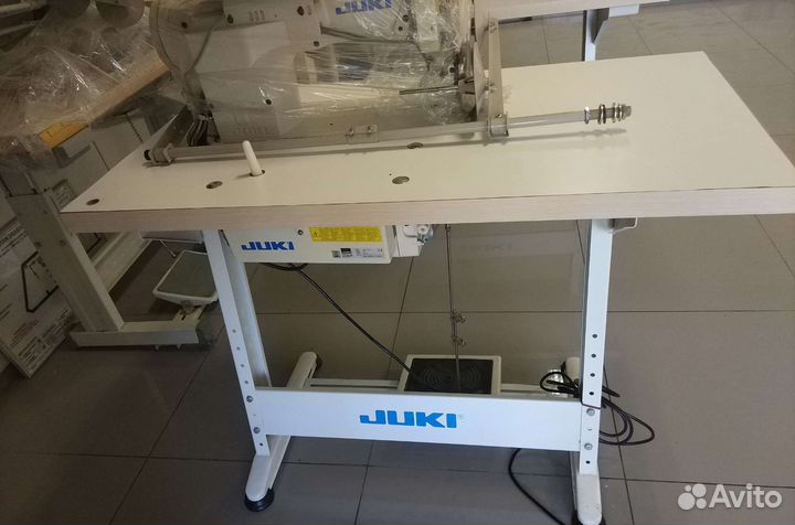 Продам пром. Швей. Juki CP 180