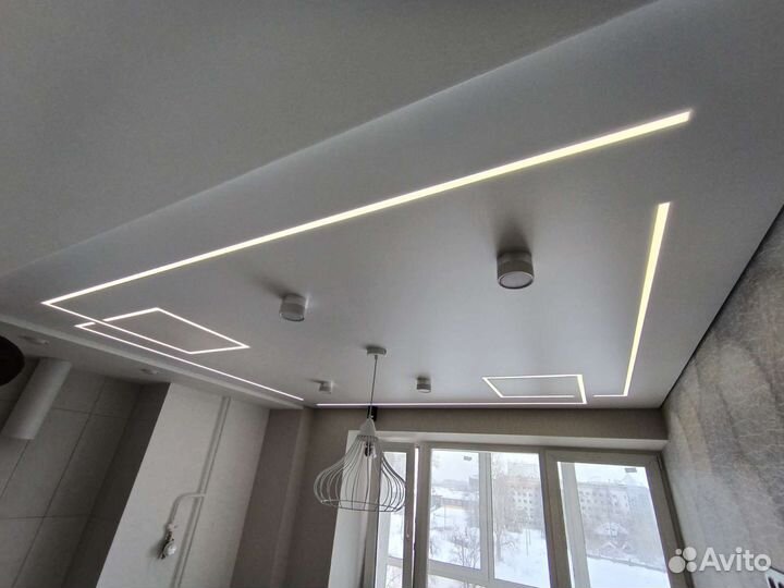 Натяжные потолки. Слив воды с натяжного потолка