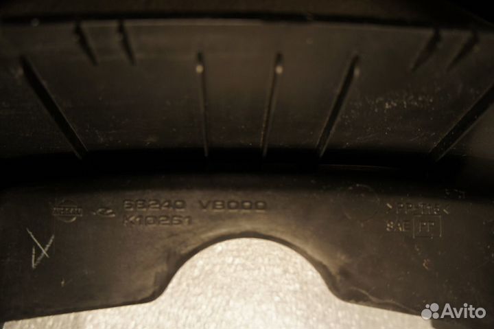 Nissan patrol Y61 (98-03г) Козырек щитка приборов