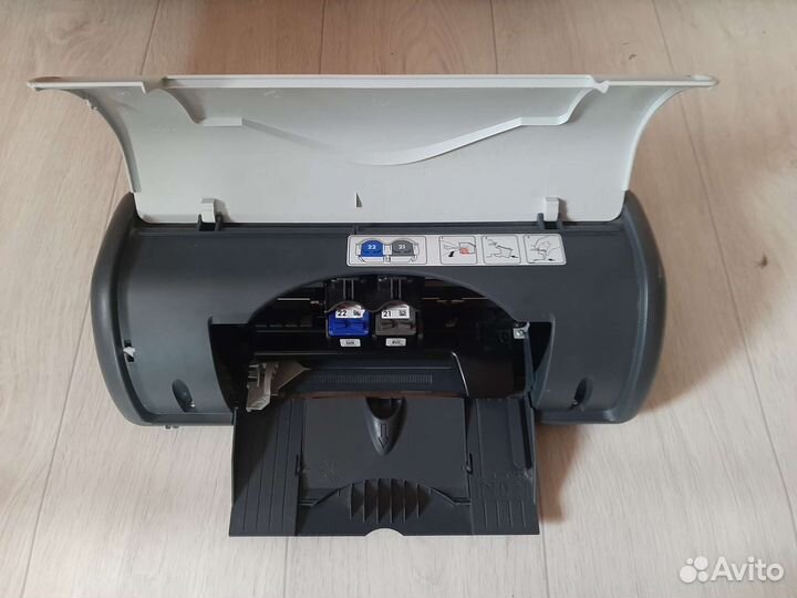 Принтер лазерный цветной hp
