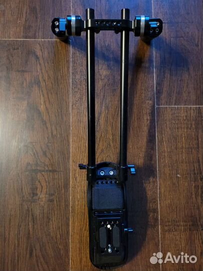 Плечевой упор для камеры