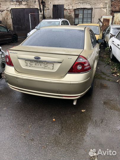 Ford Mondeo 3.0 МТ, 2006, 200 000 км