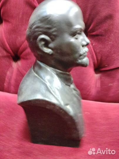 Бюст Ленина СССР
