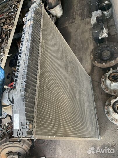 Радиатор Iveco Stralis 41214447