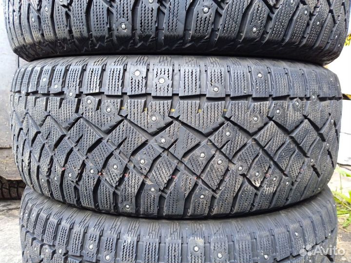 Nitto Therma Spike 265/60 R18