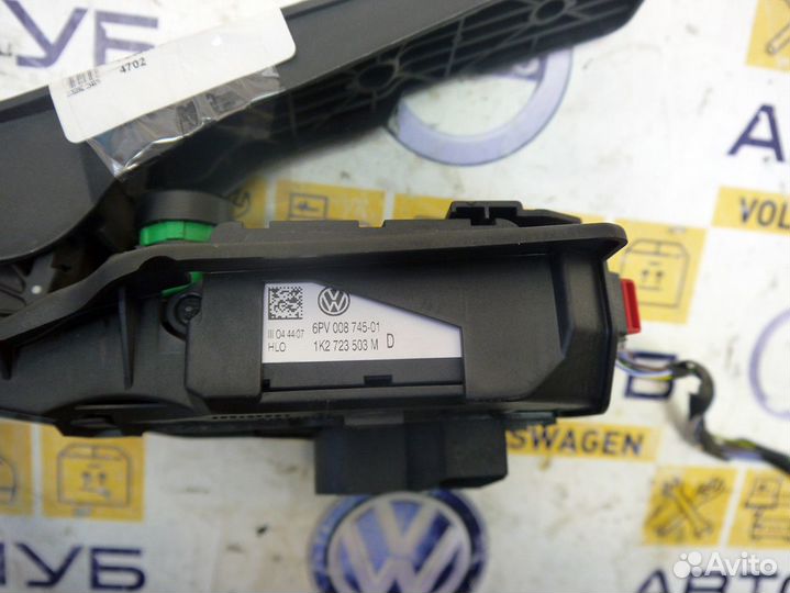 Педаль акселератора WV Пассат Б6 B6 1K2723503M