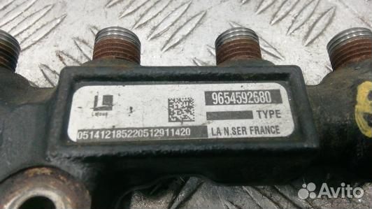 Топливная рампа дизельная citroen C4 1 (6BE18BB01)