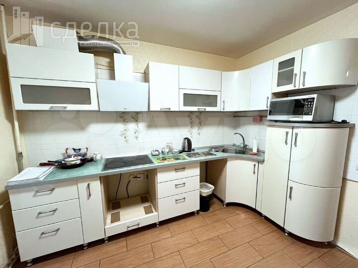 4-к. квартира, 78 м², 2/10 эт.