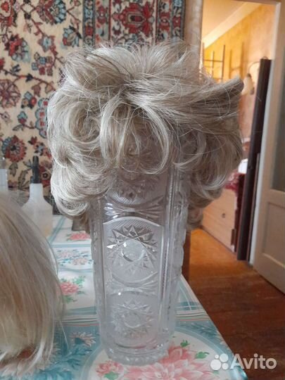 Парик искусственный