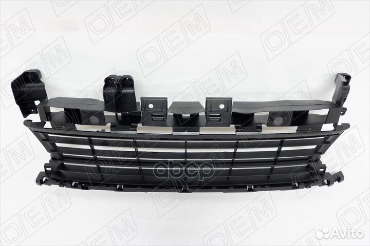 Решетка бампера переднего Renault Logan 2014