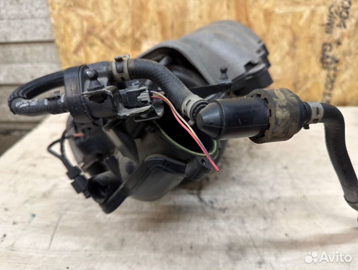 Коллектор впускной Audi A6 C7 CHV