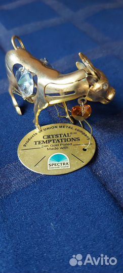 Сувенир бык из меди с кристалами Swarowsky