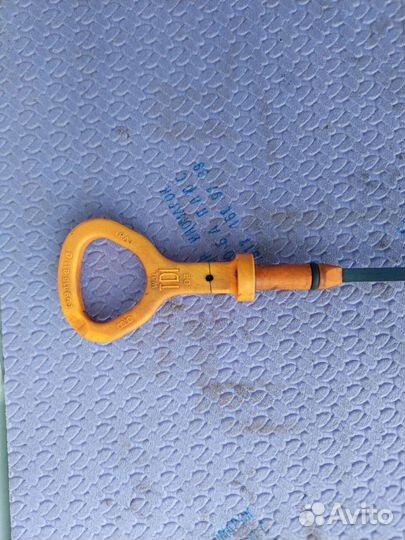 Щуп масляный Audi A6 C5 2.5 TDI