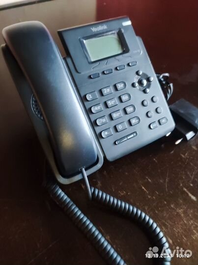 IP телефон Yealink SIP-T19 E2