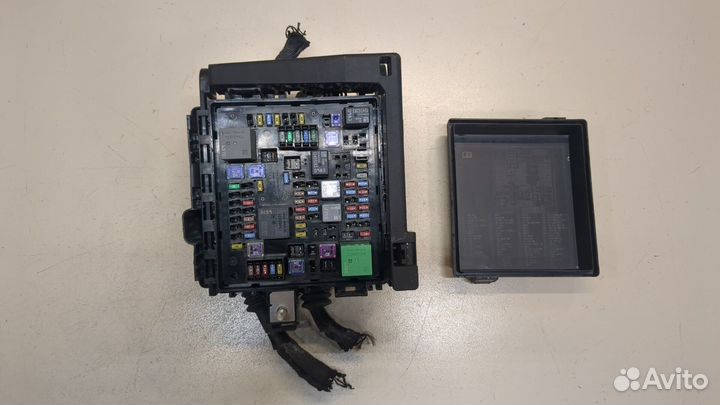 Блок предохранителей Chevrolet Traverse, 2018