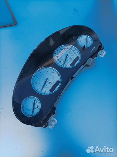 Панель приборов Додж Интрепид 2