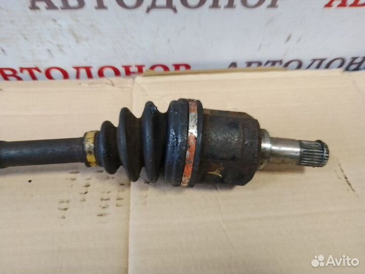 Полуось привод передний левый Mitsubishi Lancer 10