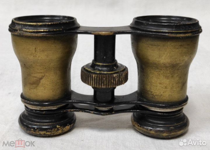 Бинокль театральный старинный. Франция