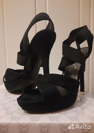 Босоножки женские