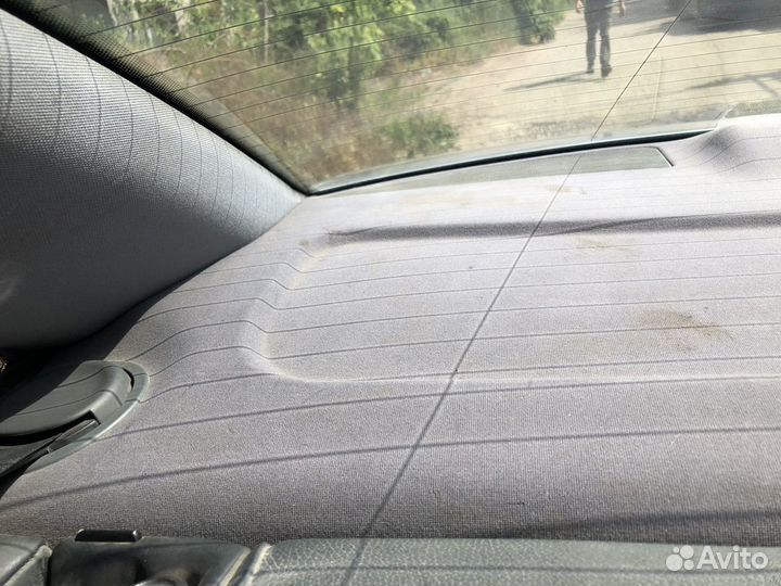 Задняя полка Audi A6 C5