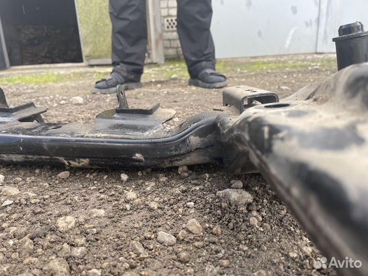 Подрамник Террано Дастер