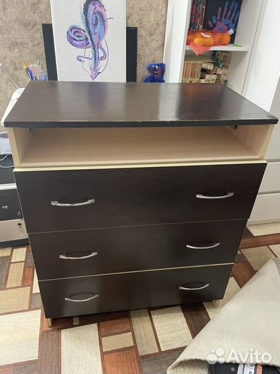 Комод с зеркалом