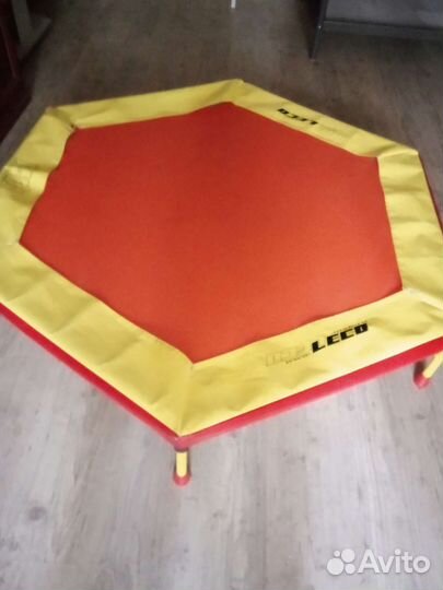 Каркасный батут leco гп 6010 135х135х25 см