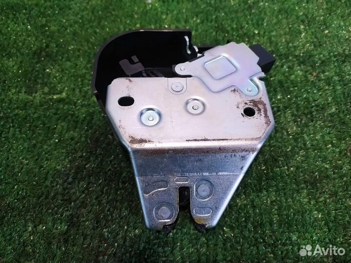 Замок крышки багажника Honda Accord 8 (CU) 2009
