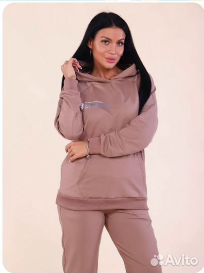 Костюм спортивный