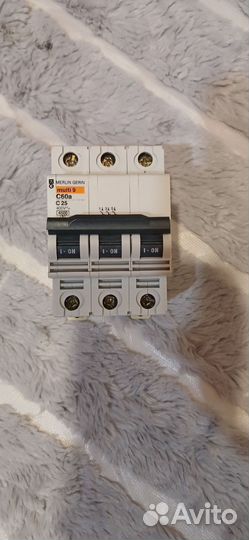 Автоматический выключатель