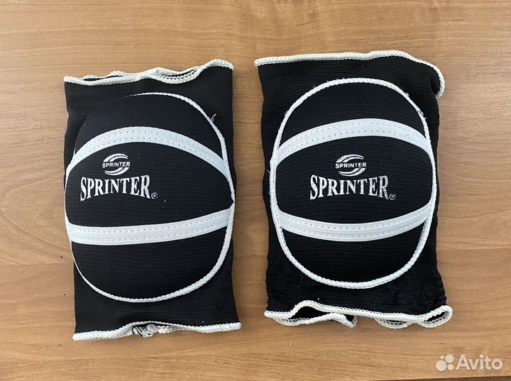 Наколенники