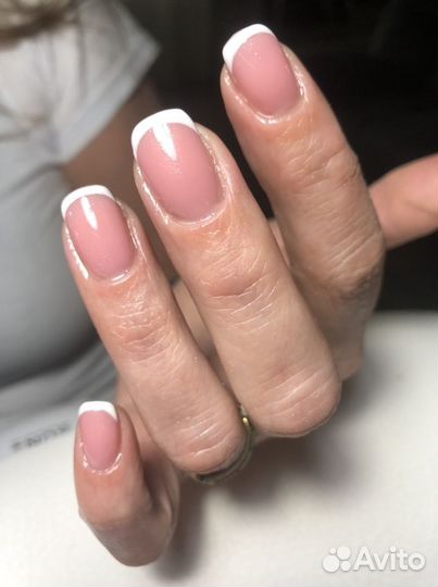 Маникюр на дому