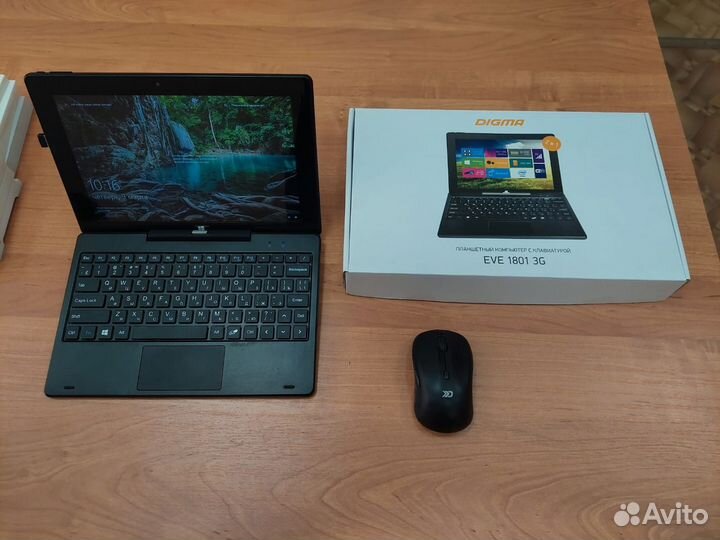 Планшетный компьютер с клавиатурой digma EVE18013G