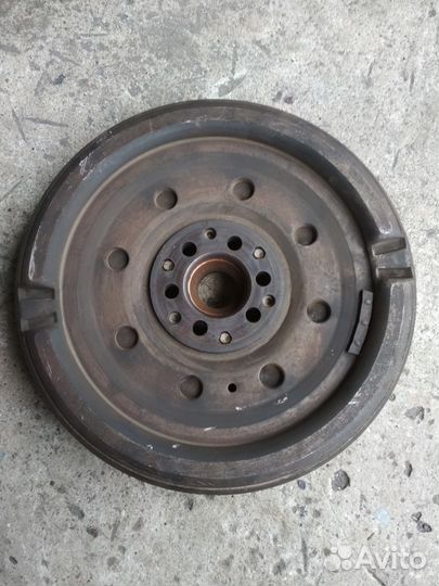 Маховик двухмассовый