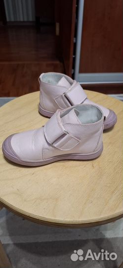 Ботинки для девочки
