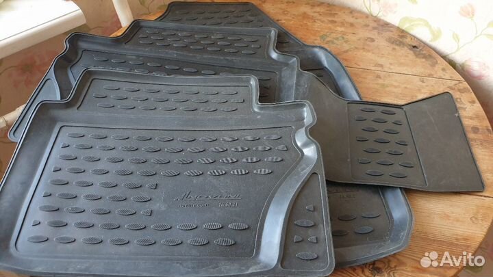 Коврики Форд Фиеста новые