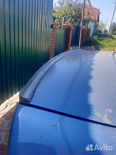 Лип спойлер