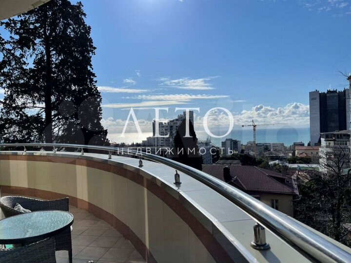 3-к. квартира, 94,7 м², 2/18 эт.