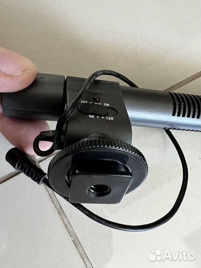 Микрофон для фотоаппарата или видеокамеры