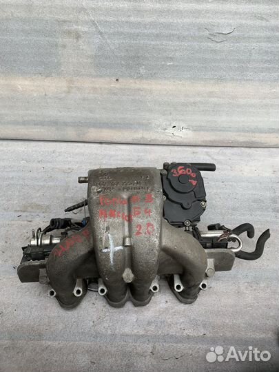 Впускной коллектор VoLkswagen Golf 3/Passat B4 2.0