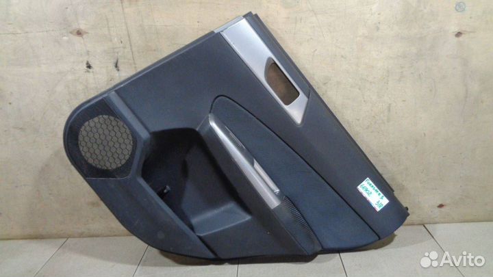 Обшивка двери задней правой Subaru Forester 3