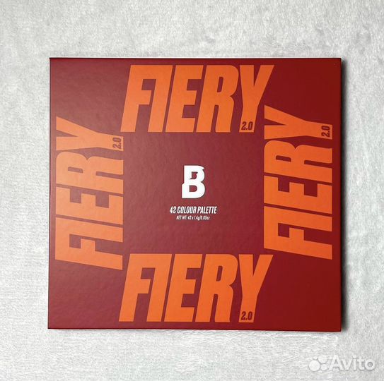 Палетка теней Beauty Bay 42 цвета