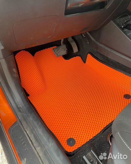 Продам комплект EVA-ковриков c бортами