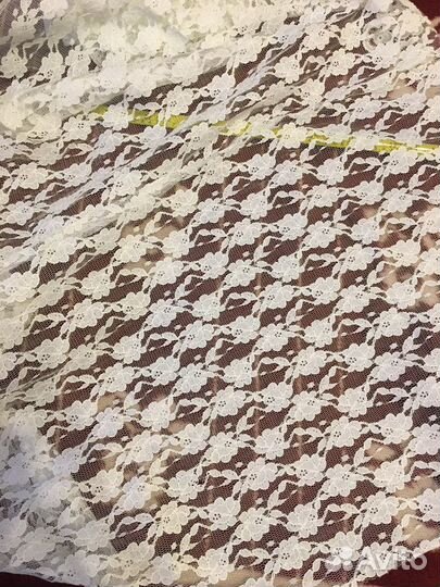 Гипюровая ткань