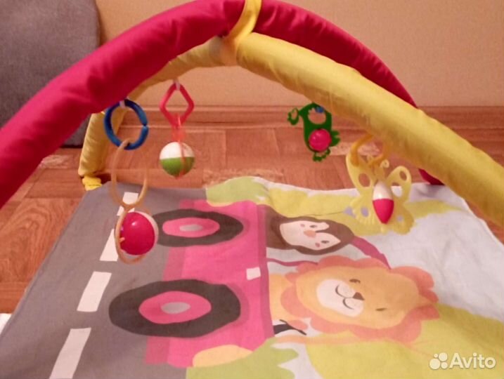 Кокон и развивающий коврик для новорожденных