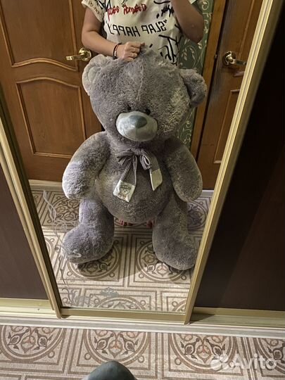 Плюшевый медведь большой